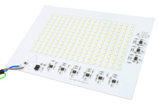 bestückte ALU LED-Platine mit Ansteuerung