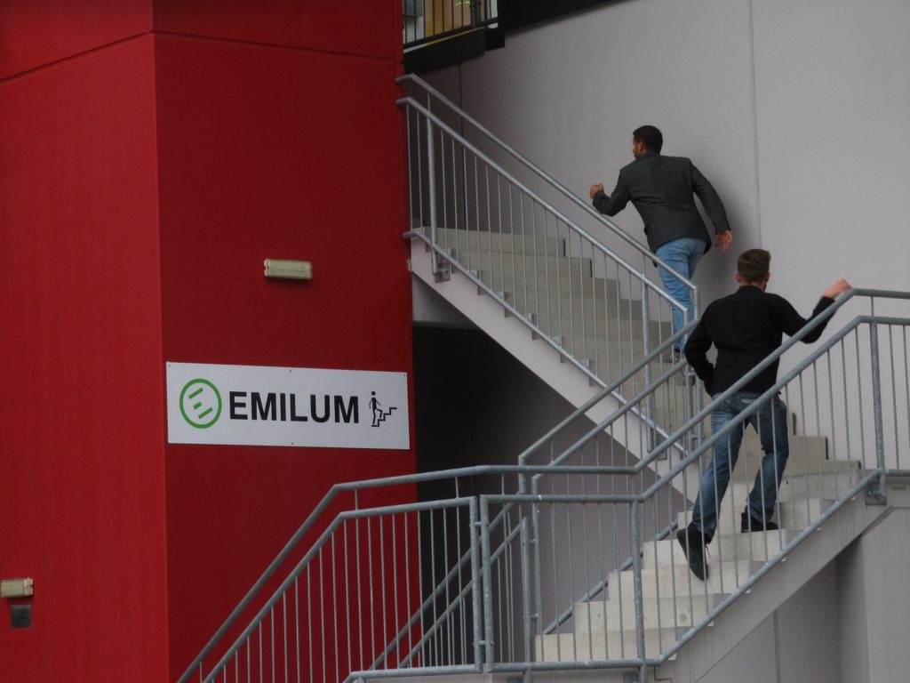 karriere & success bei Emilum