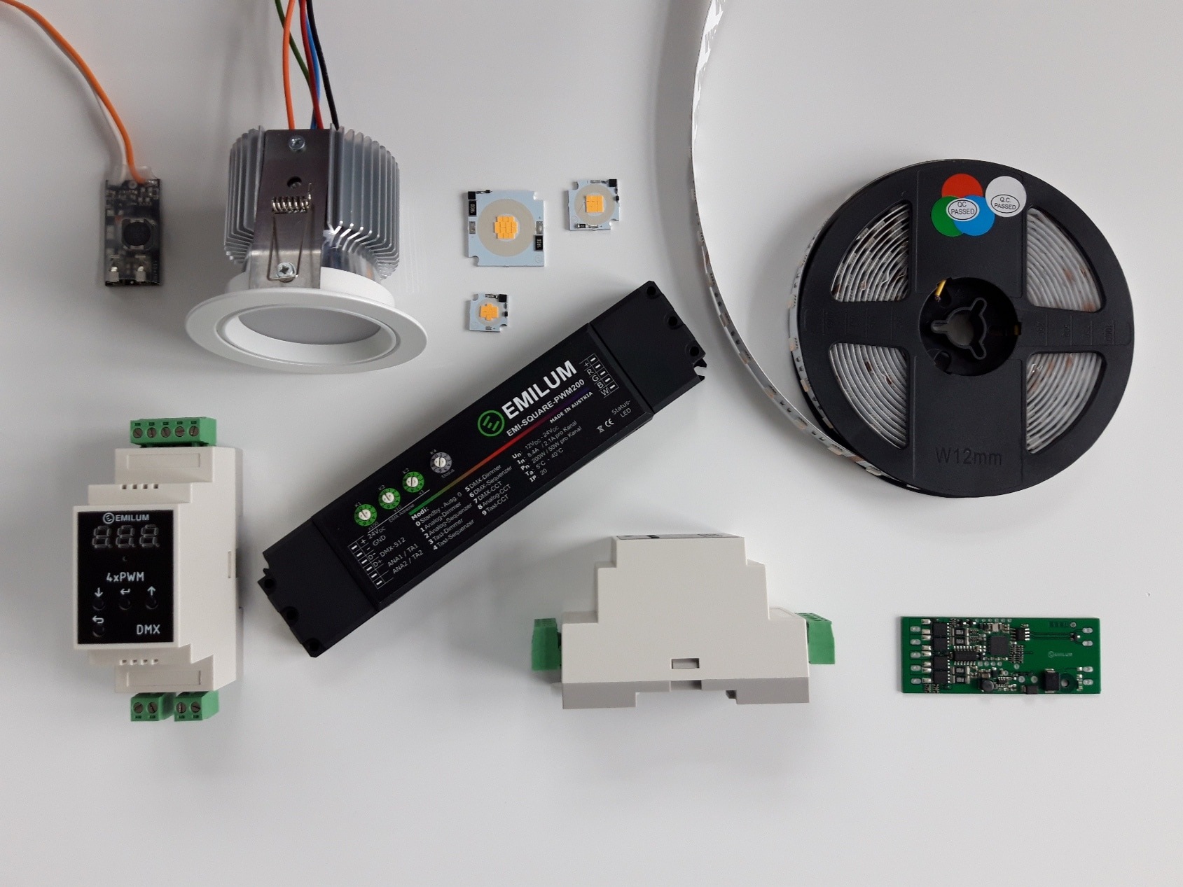 Emilum Produktportfolio, DMX Controller, LED, Einbaustrahler, Dimmer, LED-Stripes