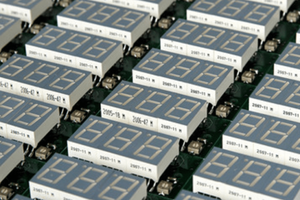 bestueckung2 Kleinserien für Elektronik Fertigung und Bestückung